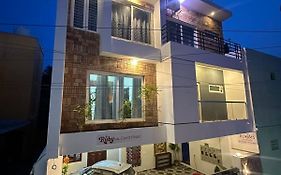 Ruby Villa